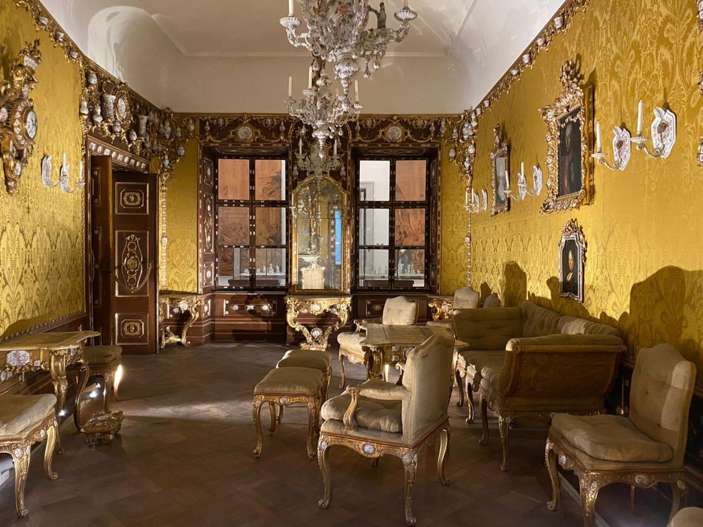 MAK - Porcelan room - Dubsky Palace