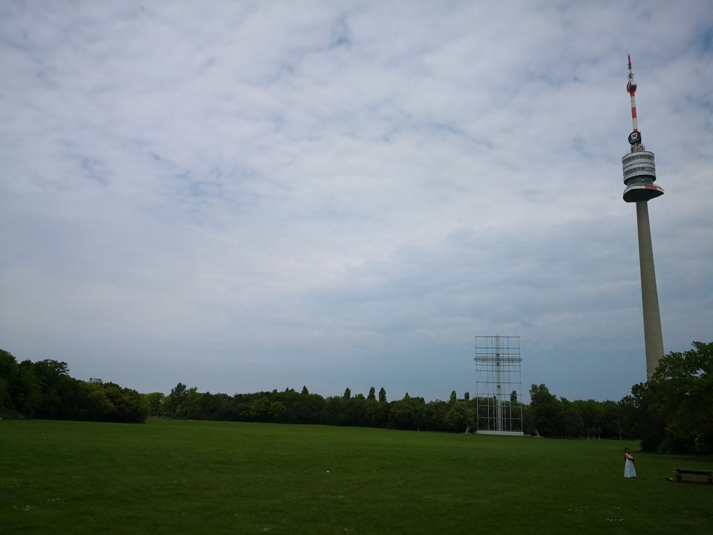 Donau Park - Papstwiese and Danube Tower